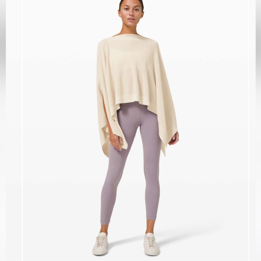 Lululemon Forward Flow Poncho White Opal OSFM